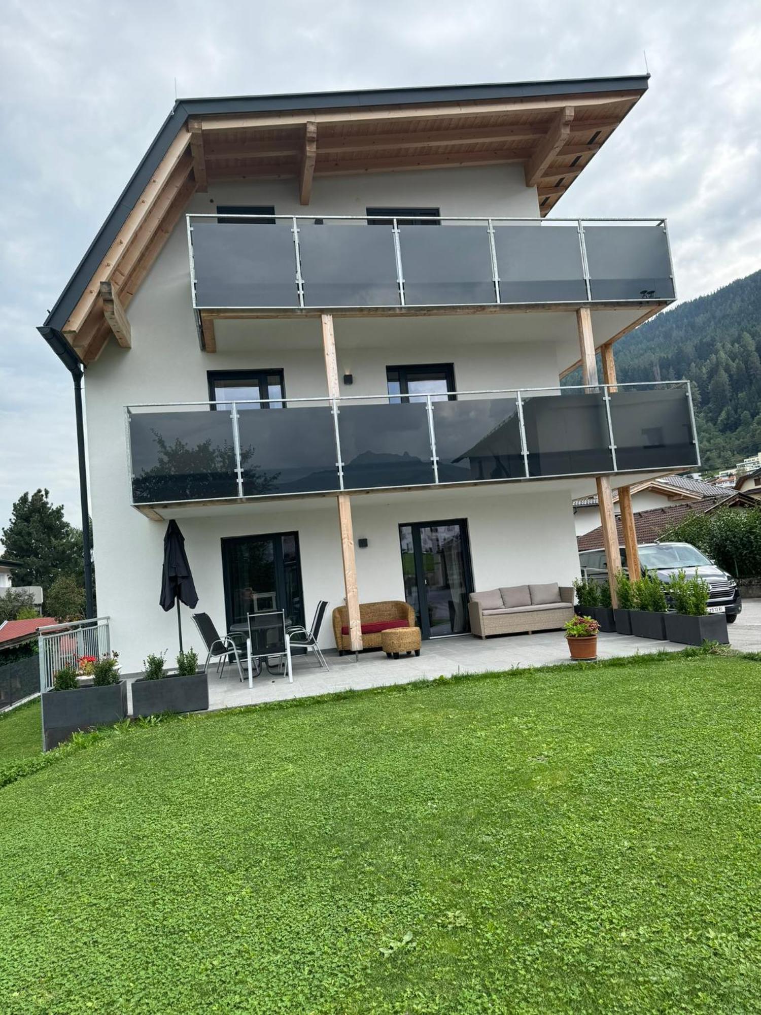 Apartments Oliver, Axams Innsbruck Ngoại thất bức ảnh